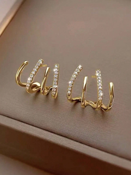 LANZAMIENTO | Aros Cuatro Puntas - Bañados en Oro 18k + ENVÍO GRATIS