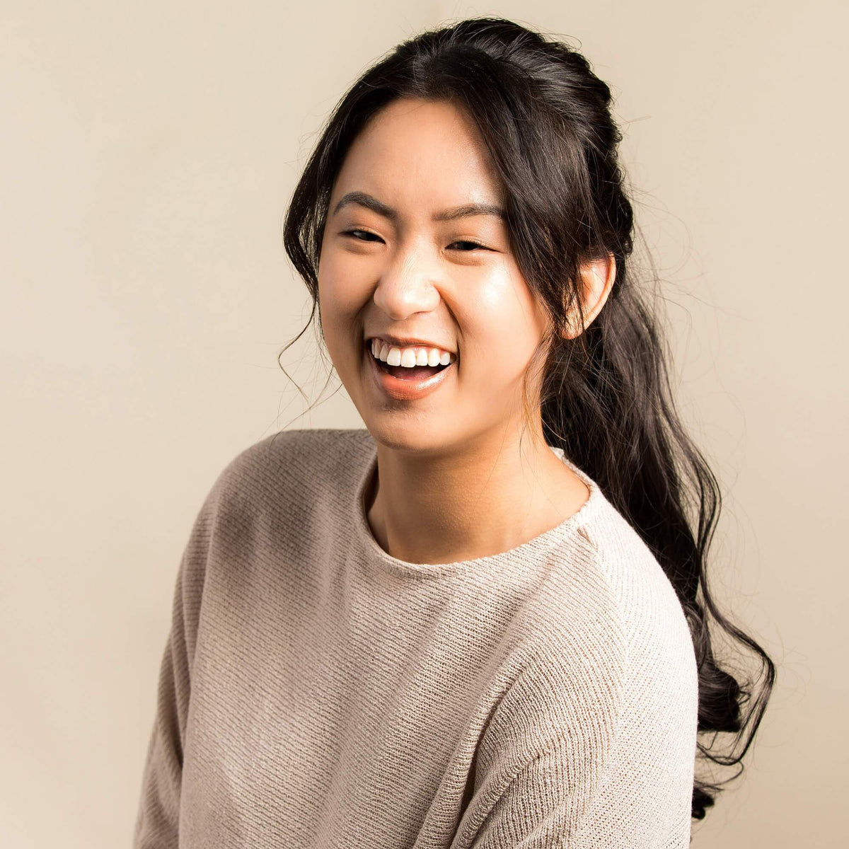 Extensiones de Cabello Efecto Natural 55cm - Claw Clips®